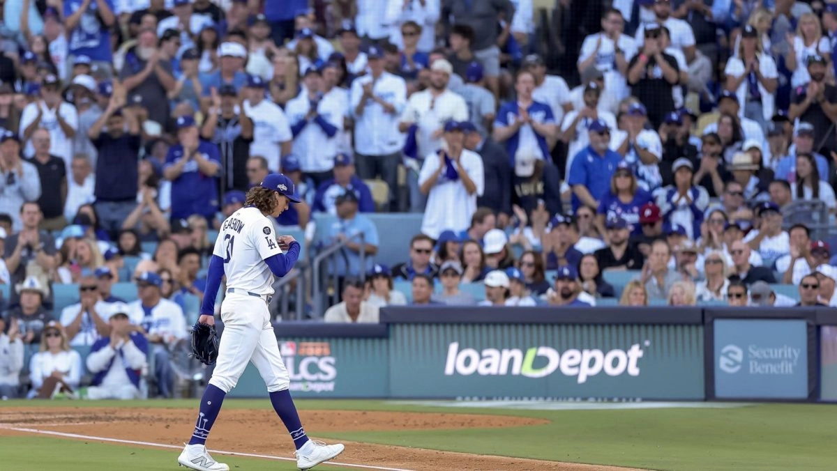 World Series in view Dodgers win with another pitching jewel and are up 30 World Series in view Dodgers win with another pitching jewel and are up 30