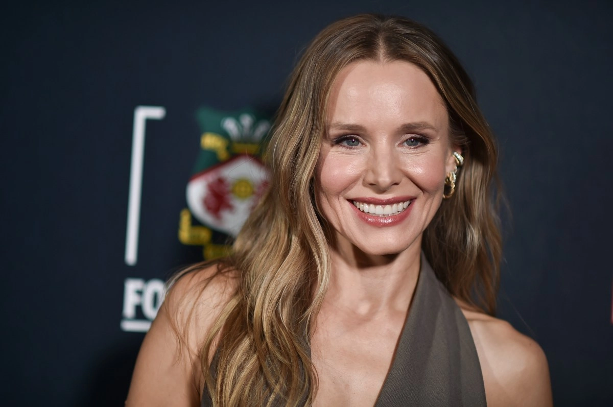 Kristen Bell Criticized For InsensitiveComment About Domestic Violence On Instagram