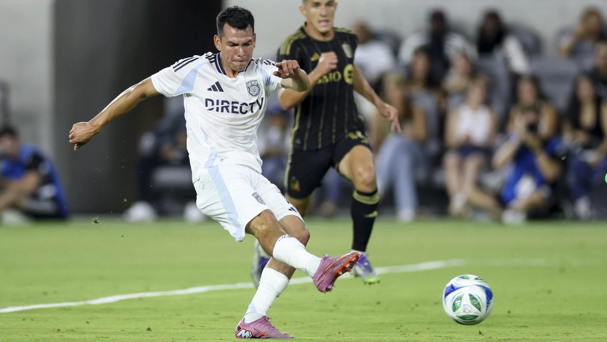 Chucky Lozano has been separated from San Diego FC due to indiscipline and will miss the playoffs