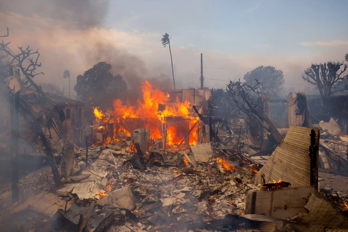 Suspect of starting Palisades fire in Los Angeles pleads not guilty