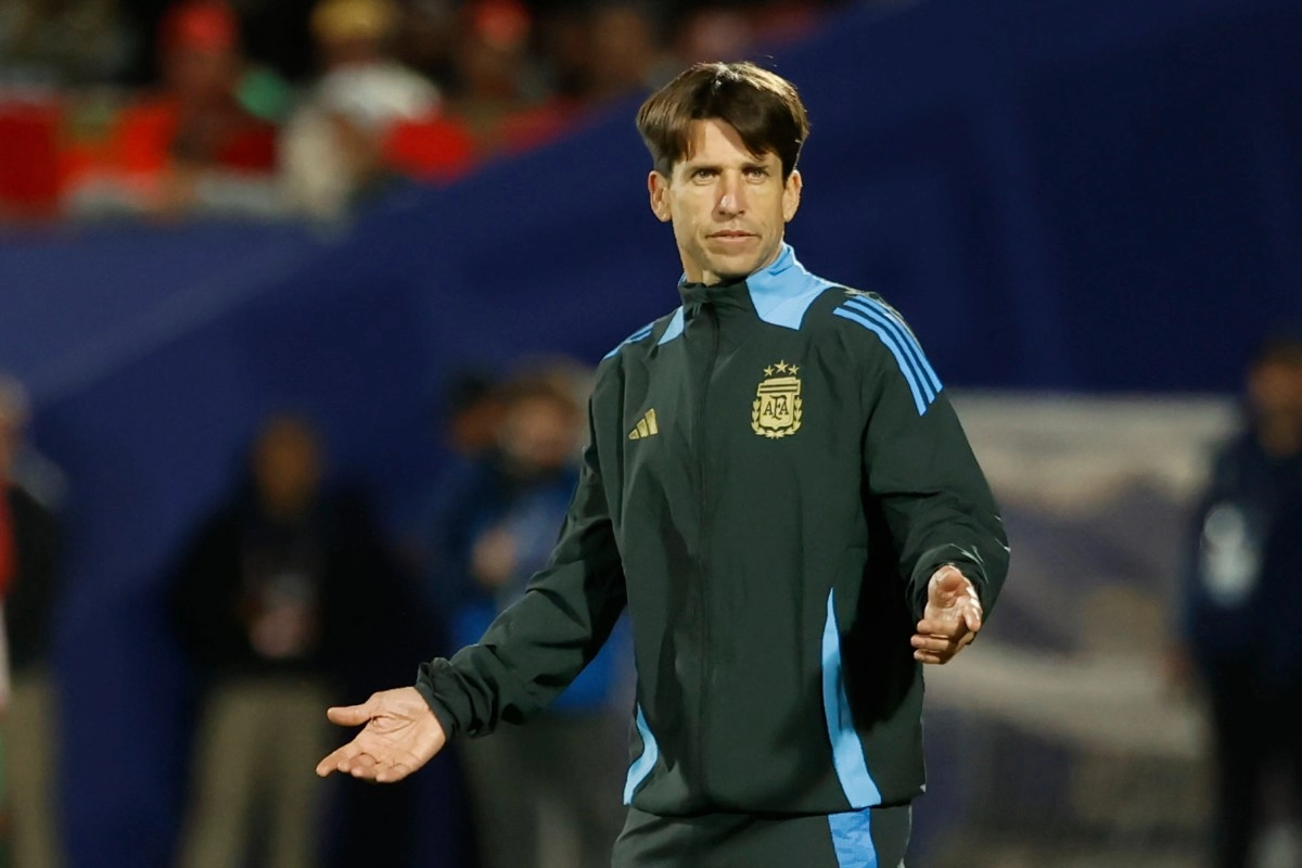 Diego Placente coach of the Sub 20 of Argentina surprised by the rivalry with Mexico