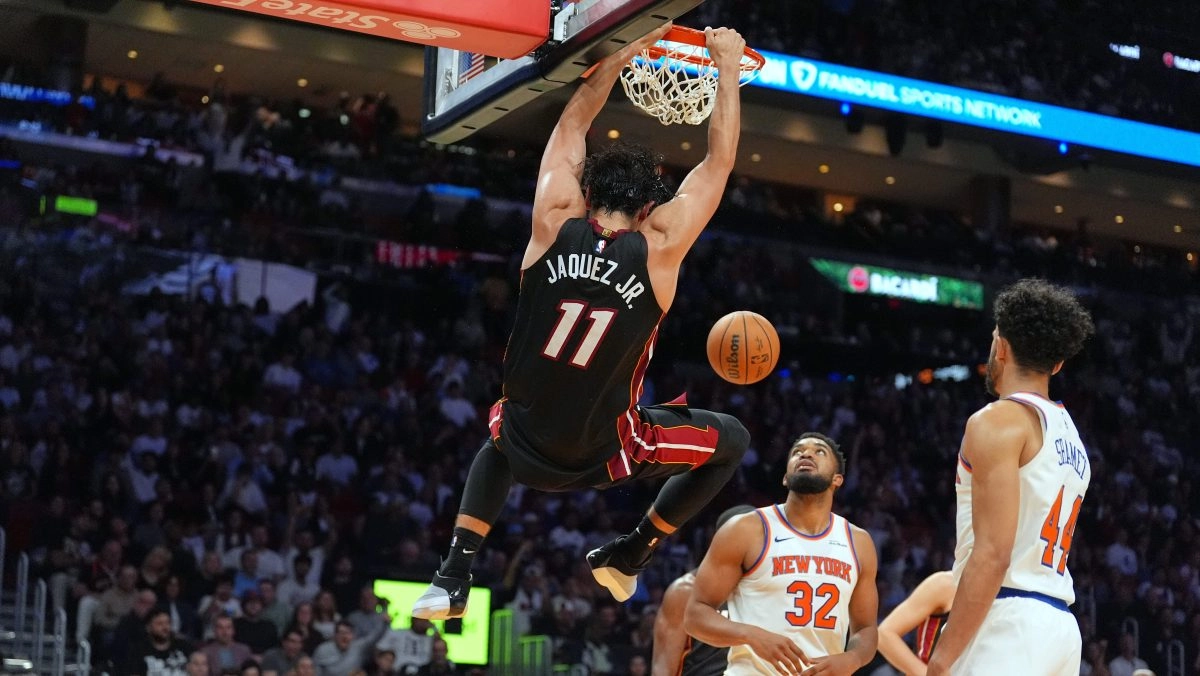 Jaime Jquez Jr wins with 17 points in the Heats victory over the Knicks
