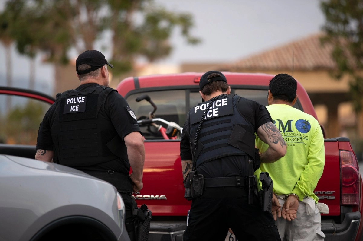 Ecuadorian student is detained by ICE despite having juvenile protection status