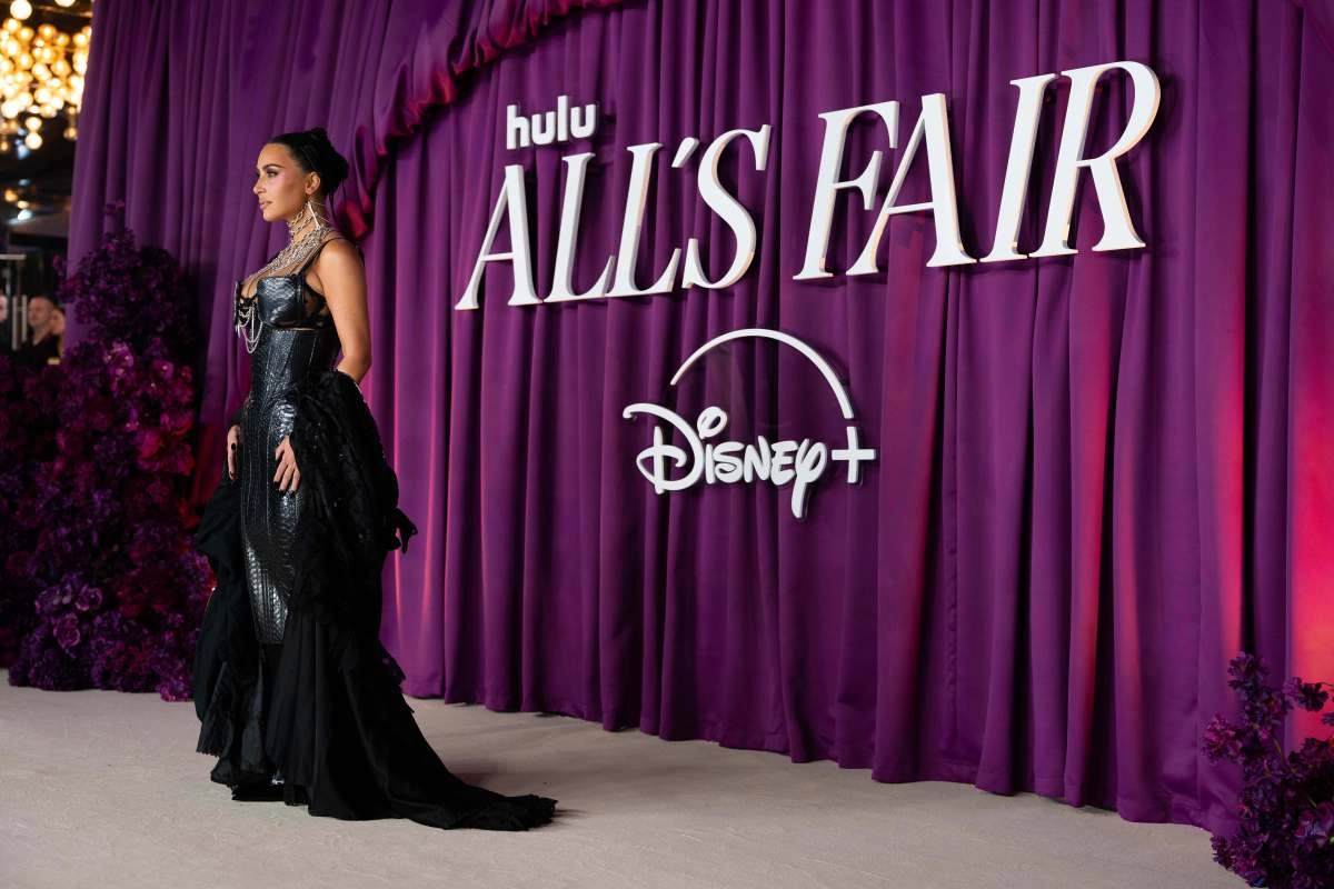 Kim Kardashian responds with humor to the criticisms of her new series Alls Fair