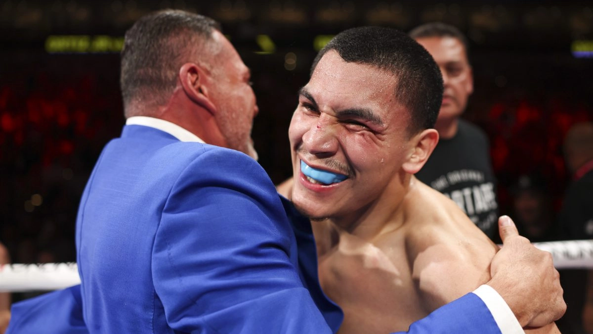 scar de la Hoya hopes to reach a favorable agreement for Ortiz with Ennis