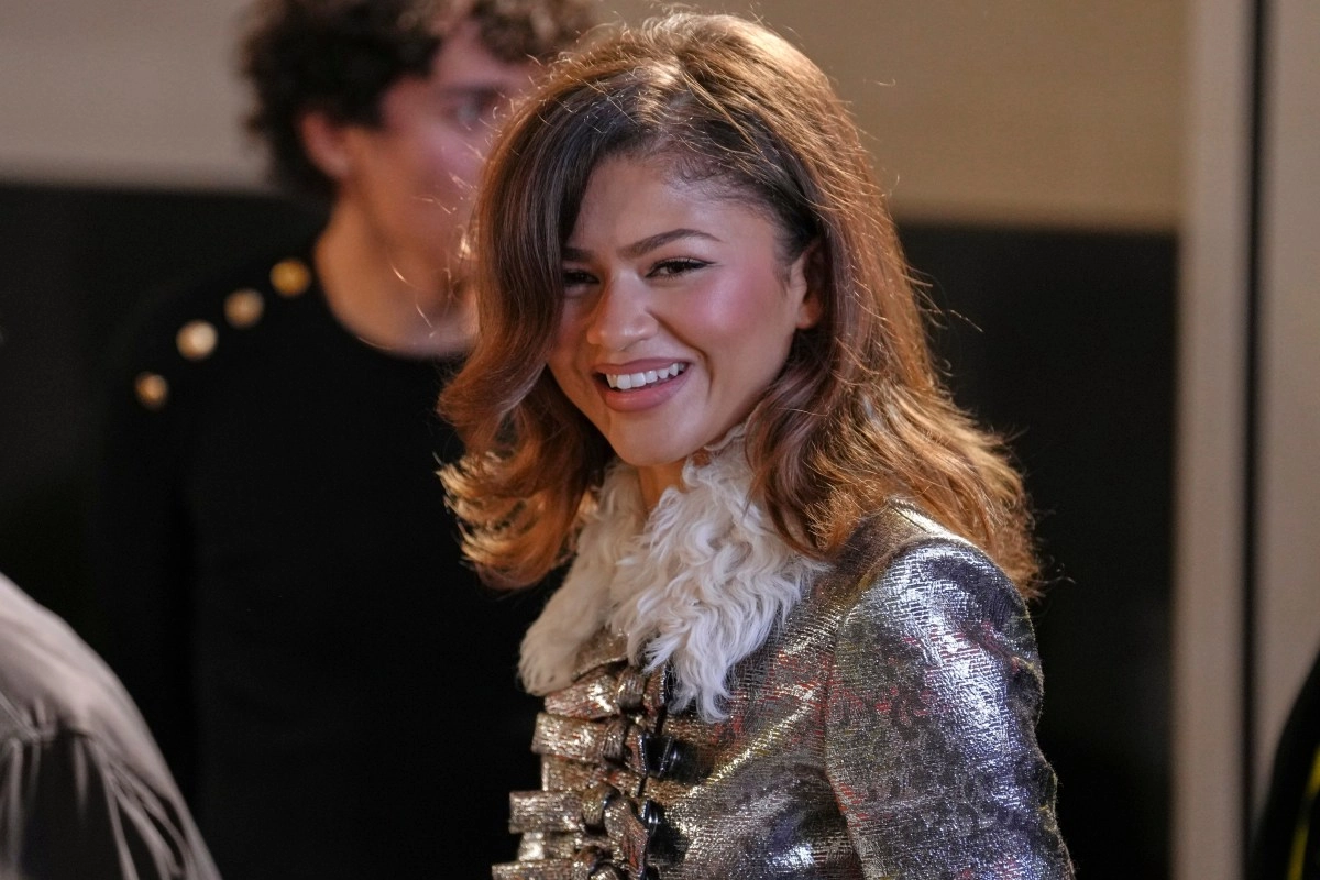 Rumors claim that Zendaya doesnt want to be by Sydney Sweeneys side