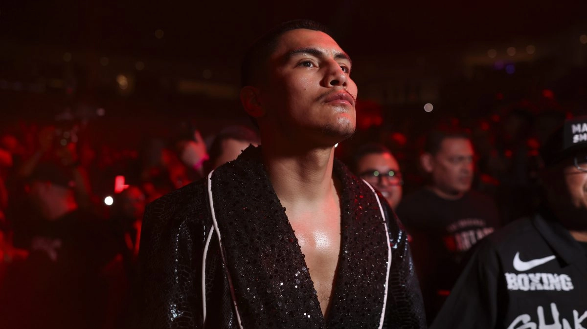 Vergil Ortiz says hed like to fight Errol Spence before Ennis