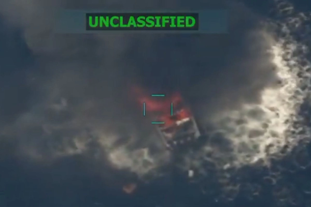 US attacks alleged drug trafficking ship causing the death of 4 people in the Caribbean Sea