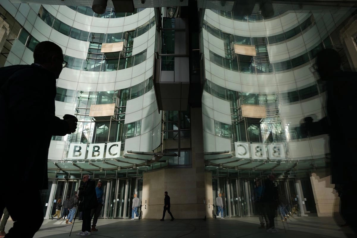 Trump will sue the BBC for compensation between 1000 and 5000 million dollars