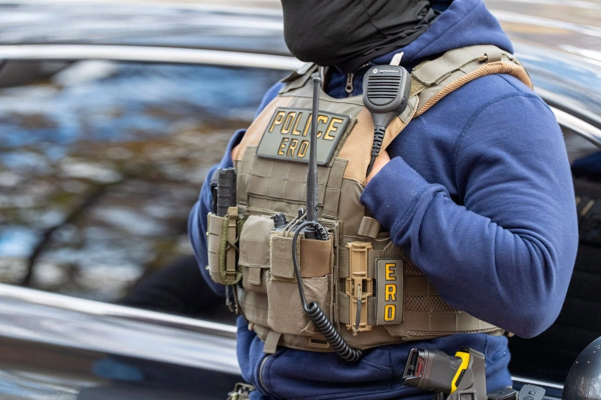 ICE arrests young immigrant after driving without license and admitted being undocumented