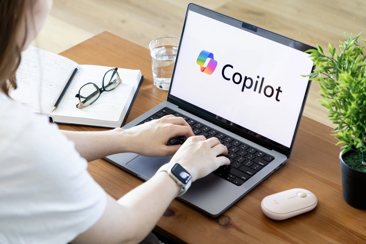 Copilot the perfect ally to unite technology and tradition at these holidays