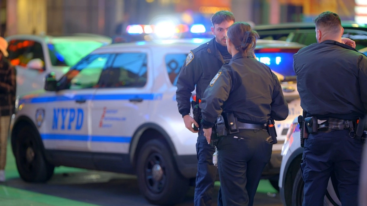 39yearold man dies after shooting in front of nightclub in Midtown Manhattan