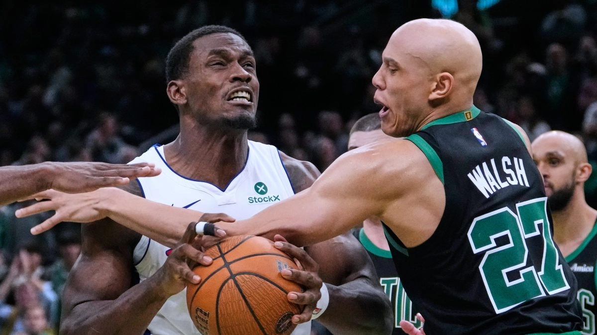 Boston Celtics stops Detroit Pistons 13 win streak