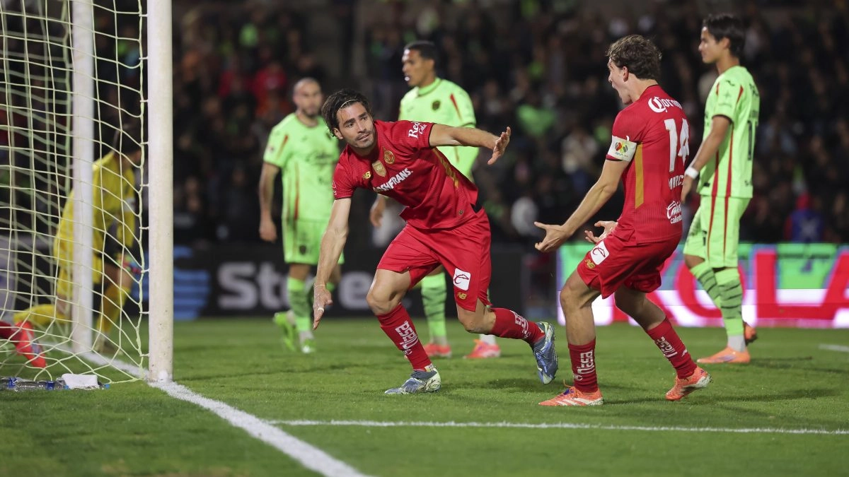 Toluca was too devil for FC  Jurez and is headed to the semifinals 12
