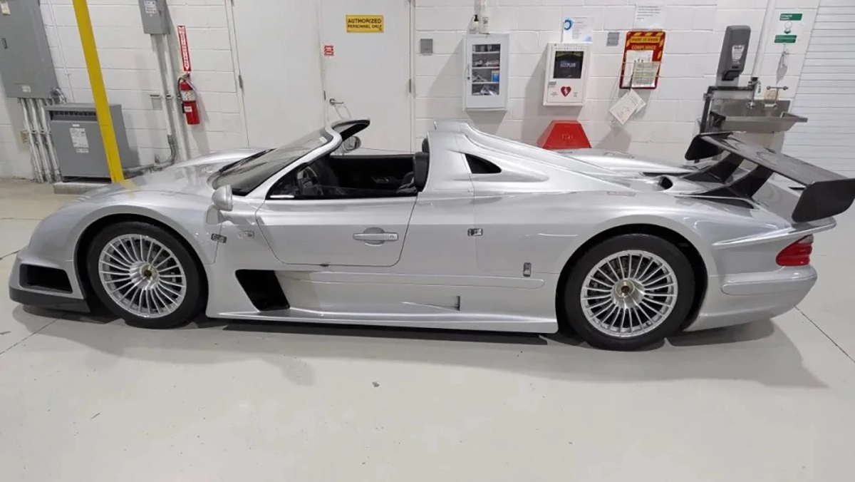 The FBI seizes a unique sports vehicle linked to Canadian narcotics Ryan Wedding