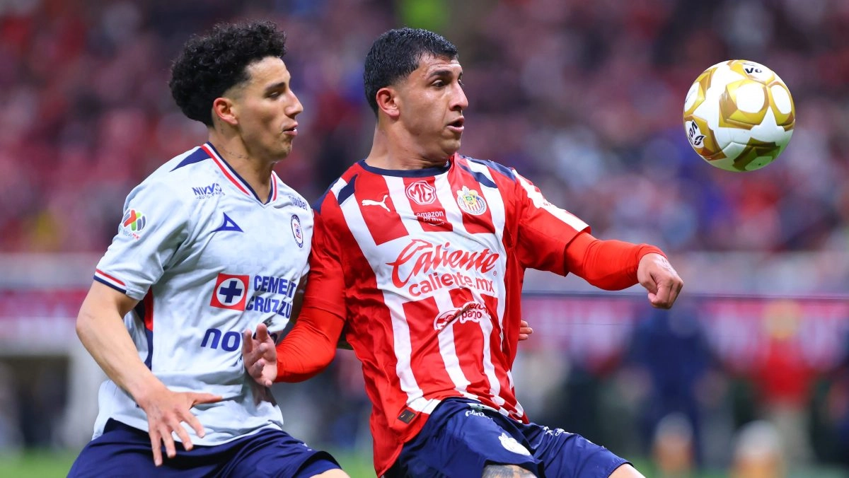 Cruz Azul and Chivas challenge each other in the most even duel of the quarterfinals of Apertura 2025