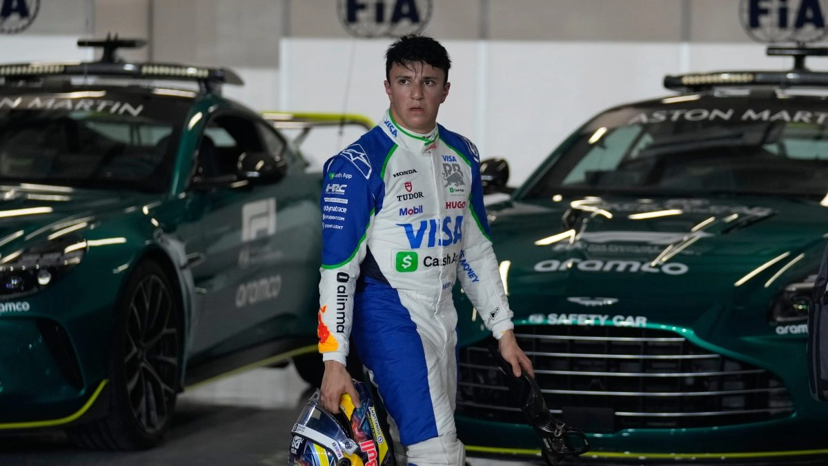 Red Bull eligi a Isack Hadjar como nuevo compaero de Max Verstappen