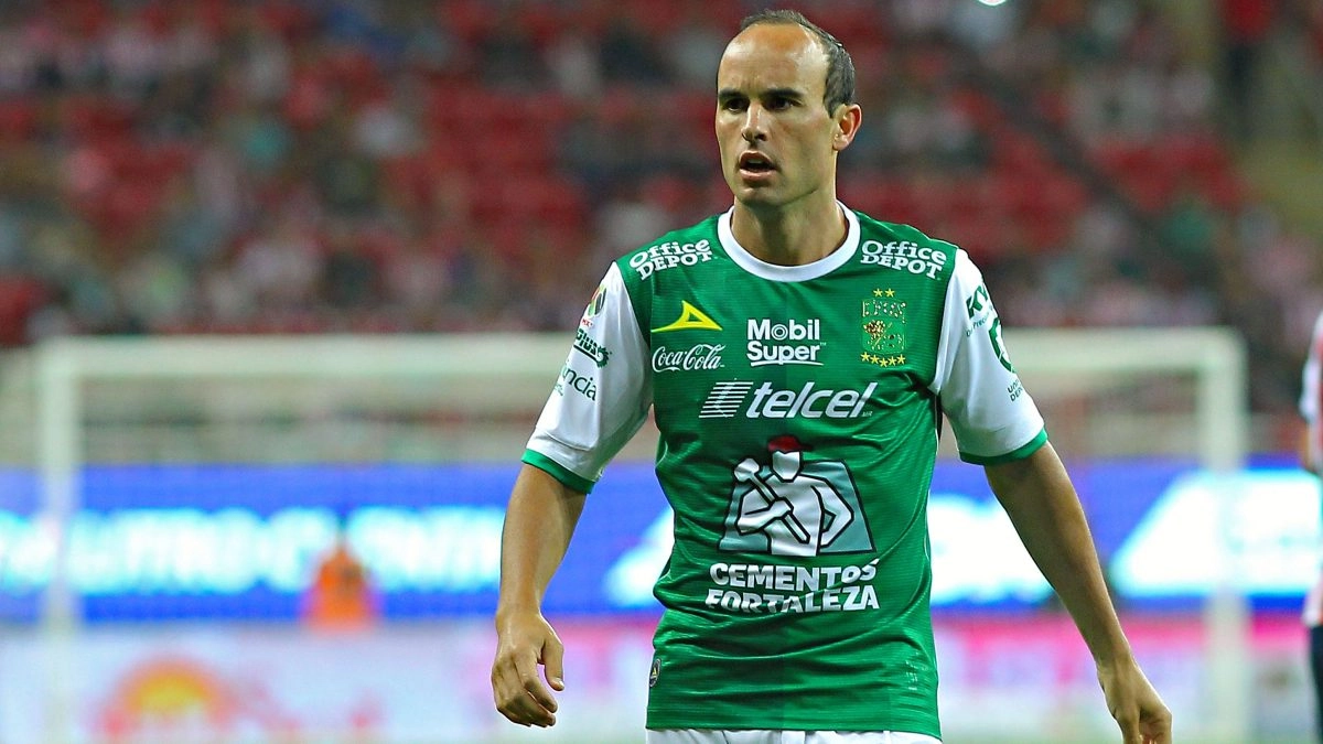 Landon Donovan without mincing words towards Mexico Theyre in a bad moment