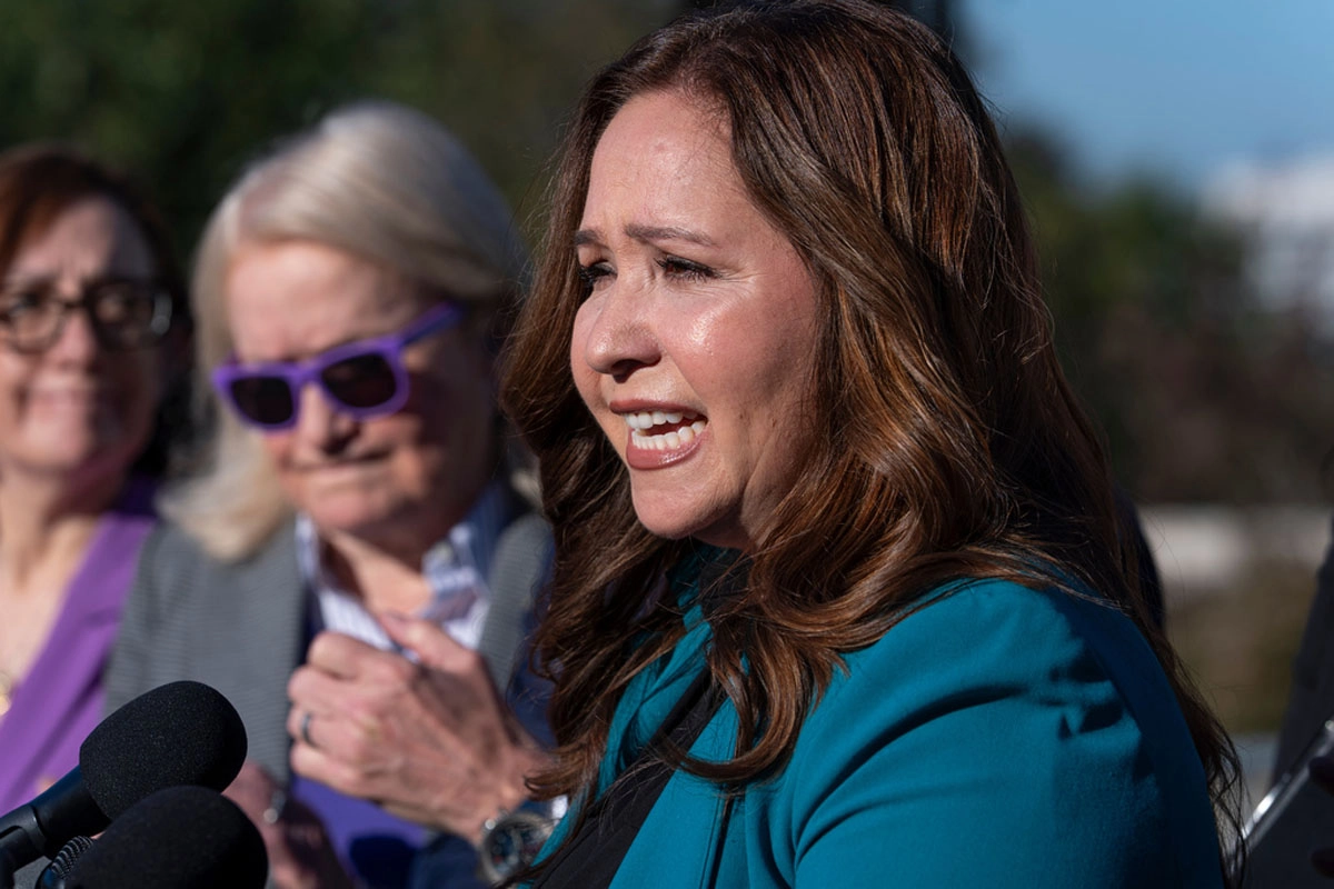 Representative Adelita Grijalva reports that she was sprayed with pepper gas during an ICE raid