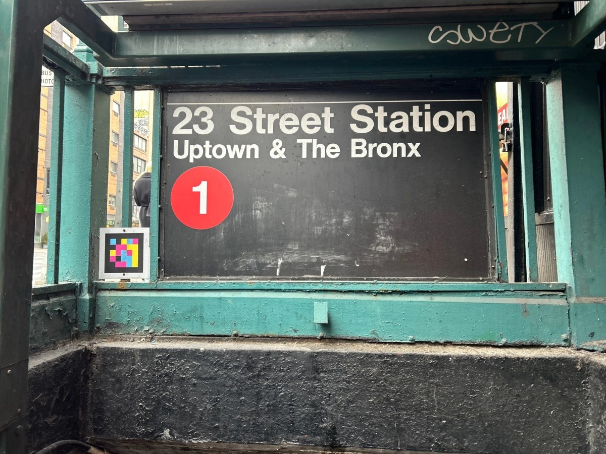 Atacados con un machete dos hombres en estacin del metro de Nueva York