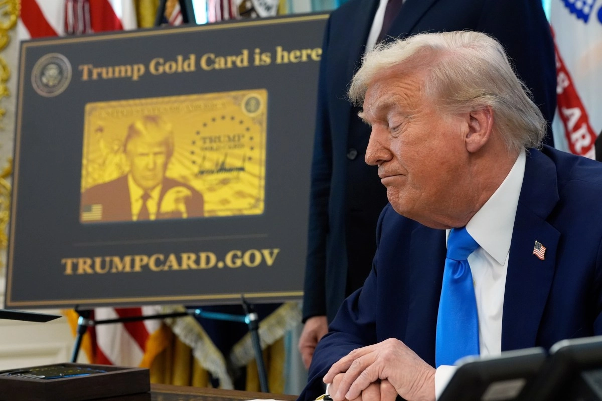 Oficialmente Trump lanza programa de 8220tarjeta dorada8221 de 1 milln de dlares