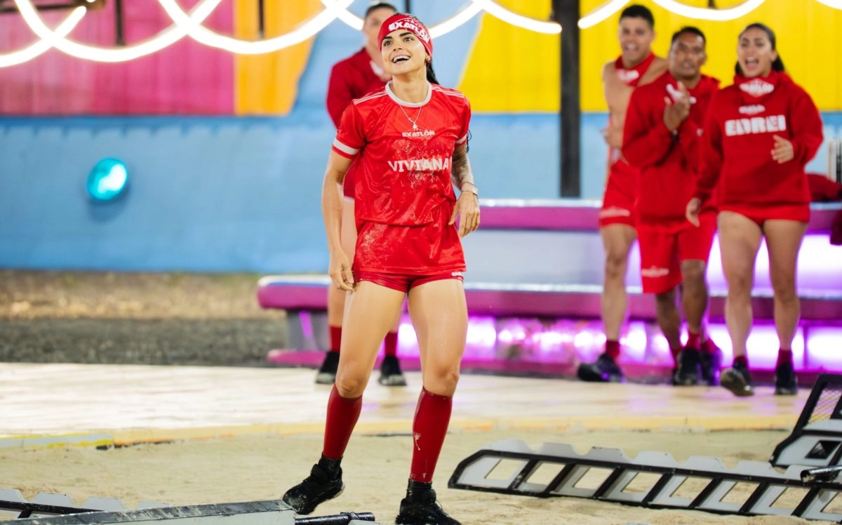 The blue team loses the village again and the reds doesnt give in Exatln United States