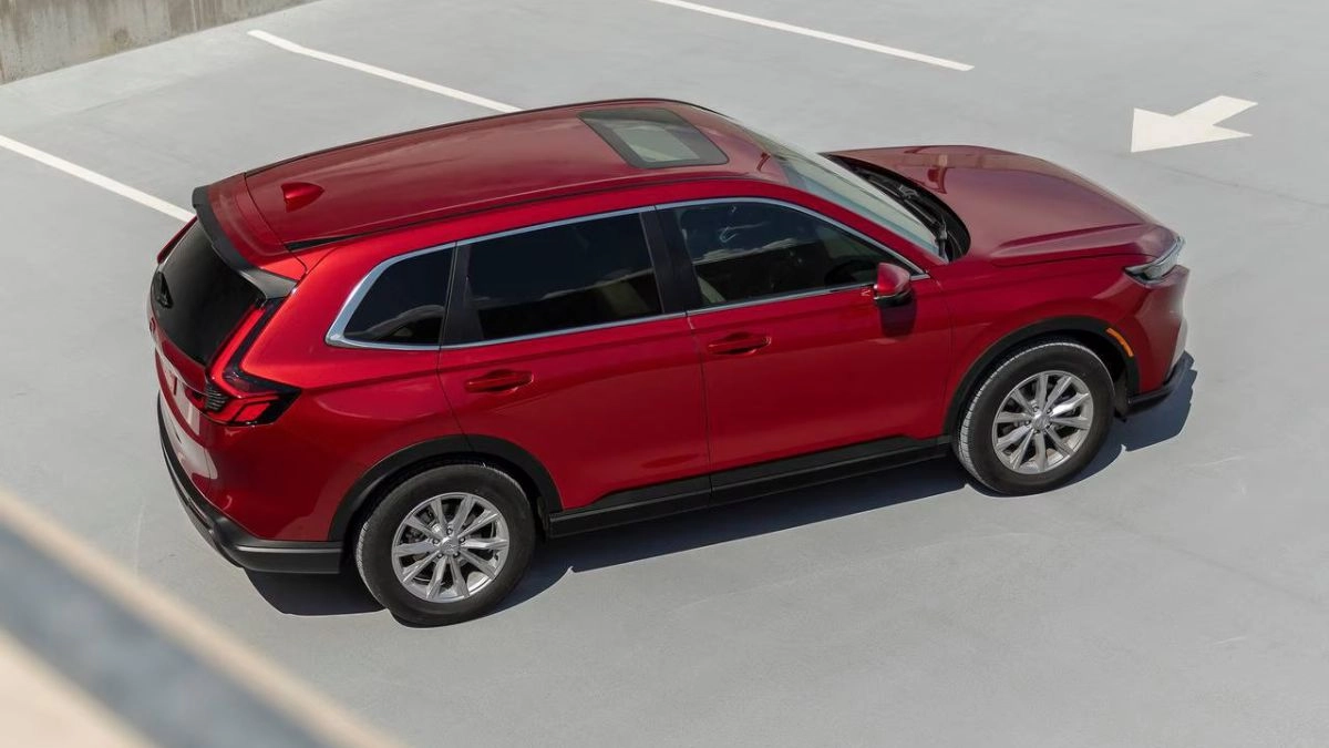 The best hybrid SUVs used bought in 2025