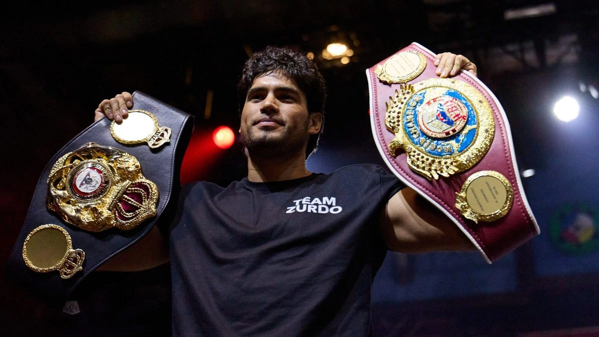 New cruiseweight champion chooses his favorite for Zurdo Ramrez vs Benavdez