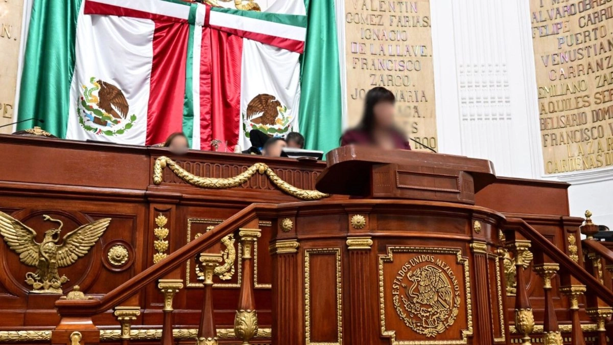 Lawsuit between congressmen in Mexico goes viral