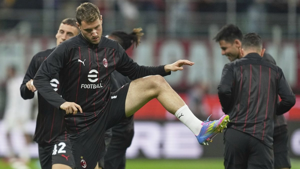Santiago Gimnez at risk of missing the World Cup due to ankle injury