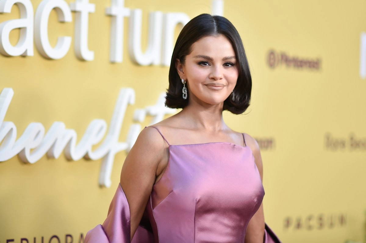 Selena Gomez spoke about the reason for the change in her tone of voice