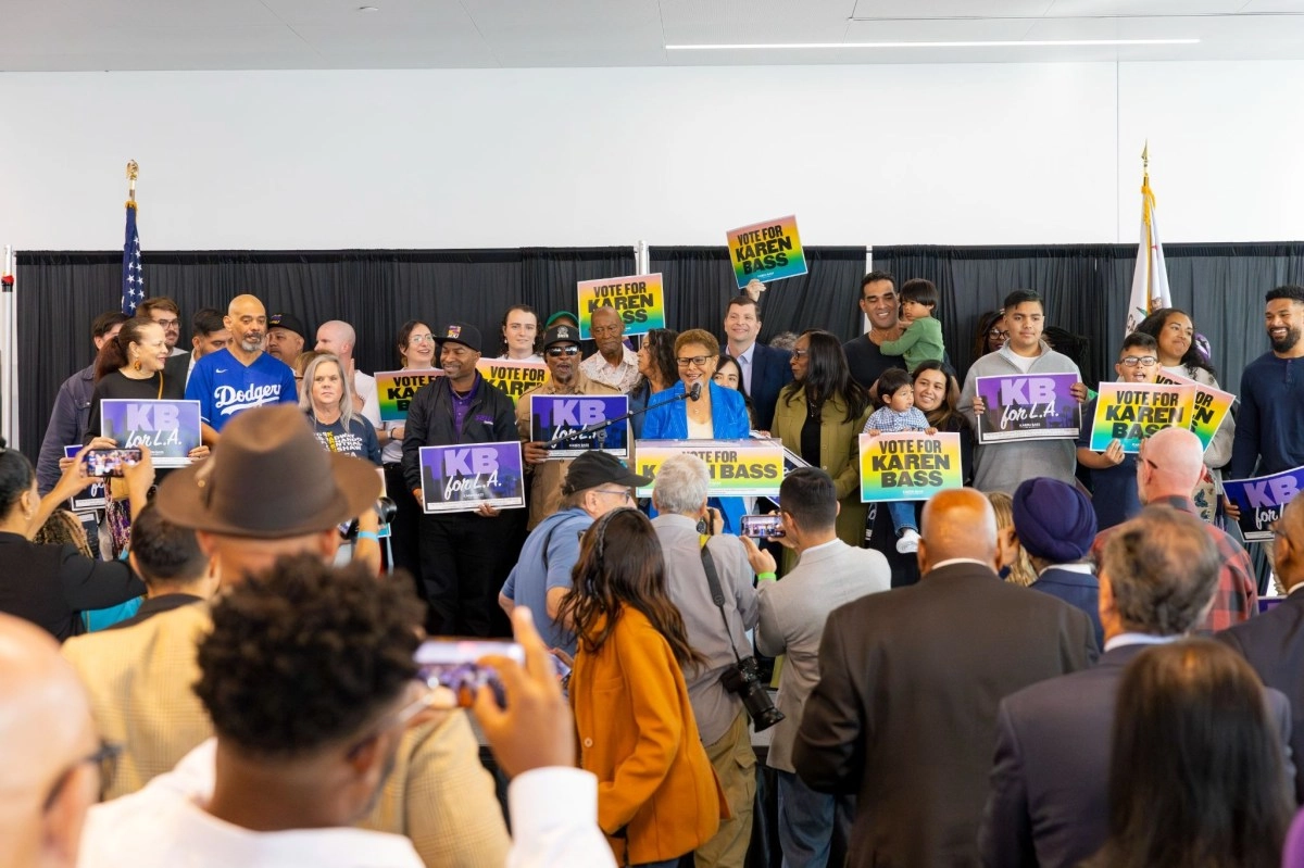 Round Politics Mayor of LA launches reelection campaign