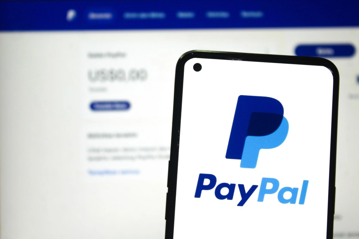 Beware of this new PayPal fraud legitimate emails purchases you nevermade and a trap phone