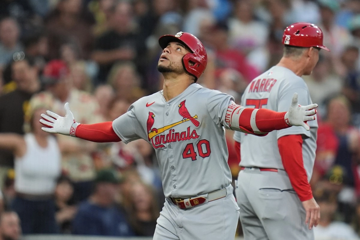 Willson Contreras traded to Boston Red Sox