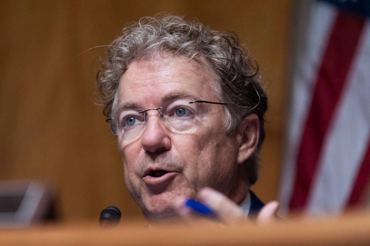 Seizure of oil tankers in the Caribbean is a prelude to war warns Republican Rand Paul