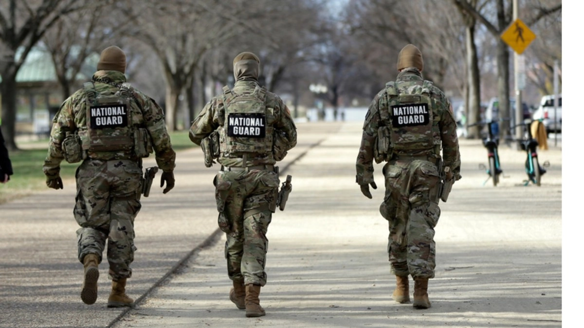 Supreme Court rejects Trumps proposal to deploy National Guard in Illinois