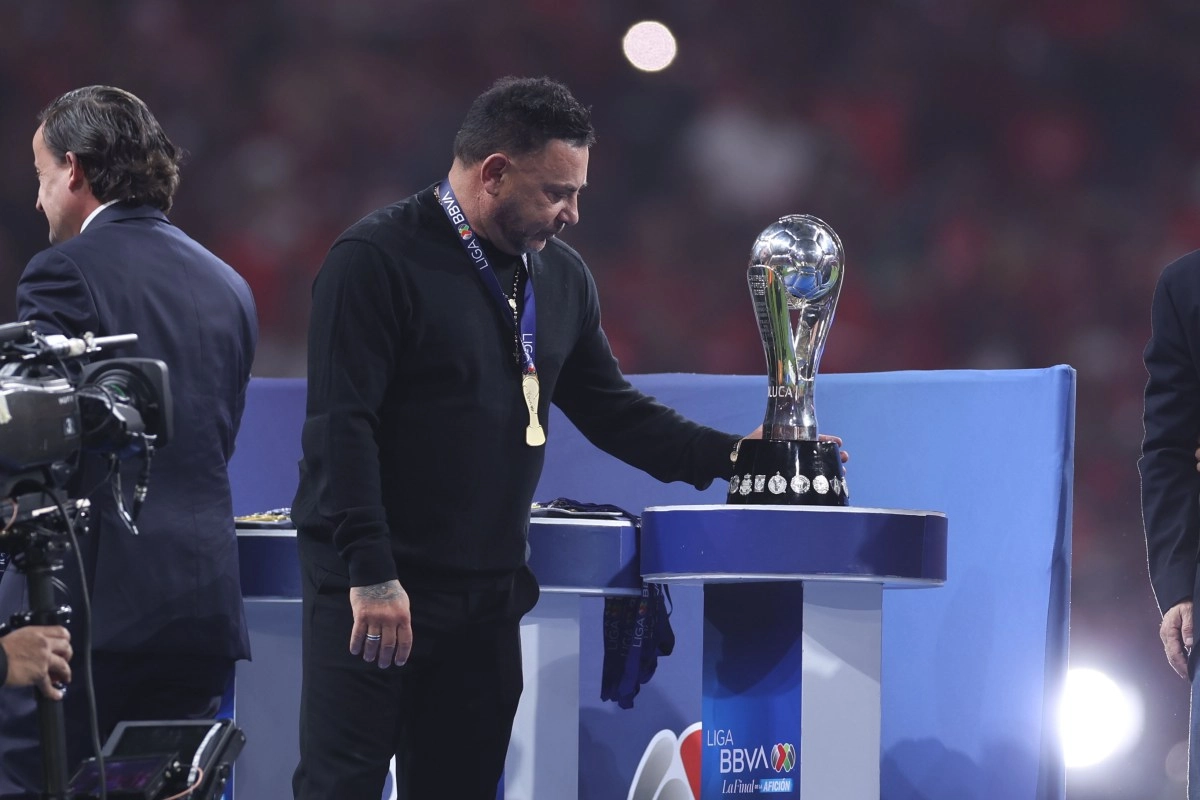 Antonio Mohamed doesnt close the doors to Boca Juniors
