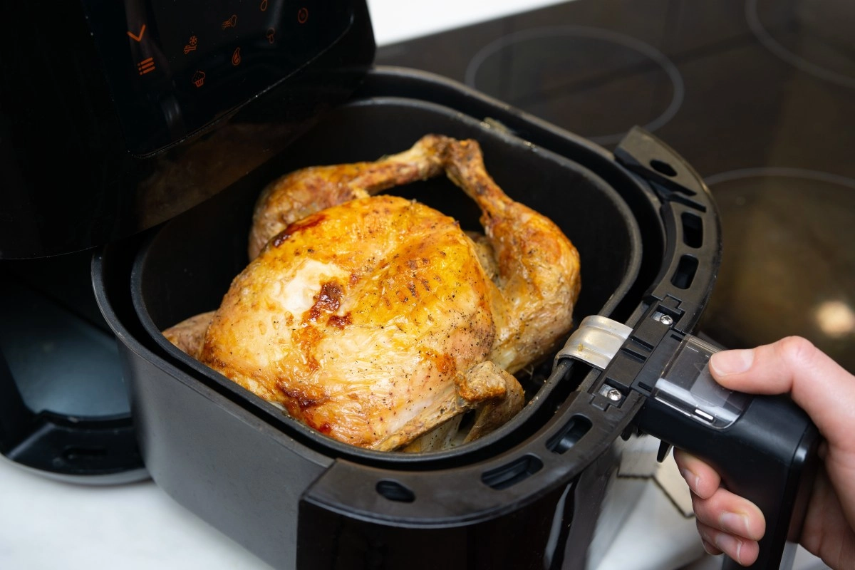 5 foods you should never cook in an air frayer you could get poisoned
