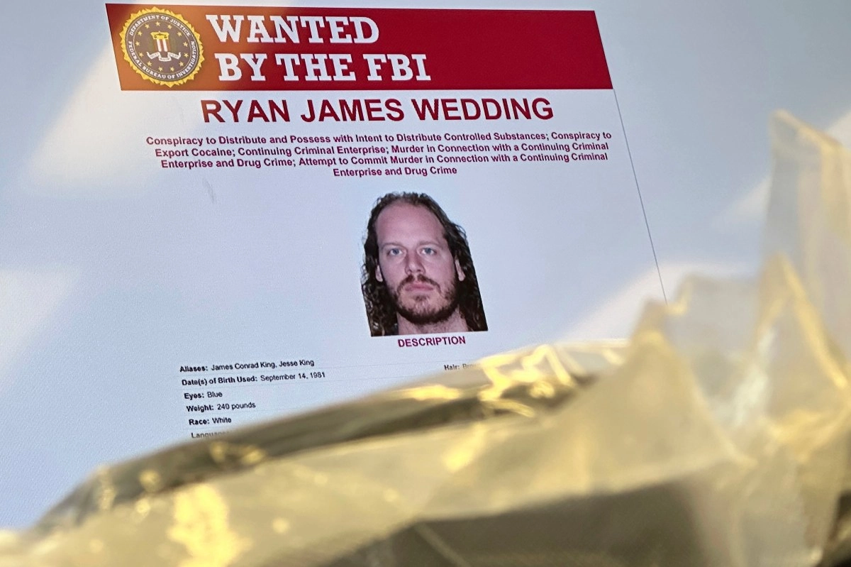 They search in Mexico property of former Olympic athlete wanted by the FBI and seize motorcycles medals and drugs