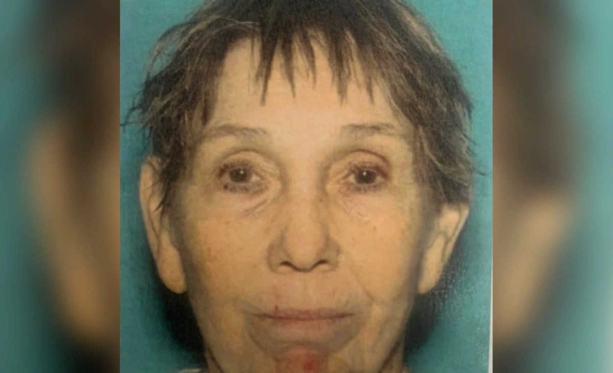 Hallan a mujer desaparecida enterrada en el patio de su antigua casa y que ahora habitaba su hijo en Mississippi