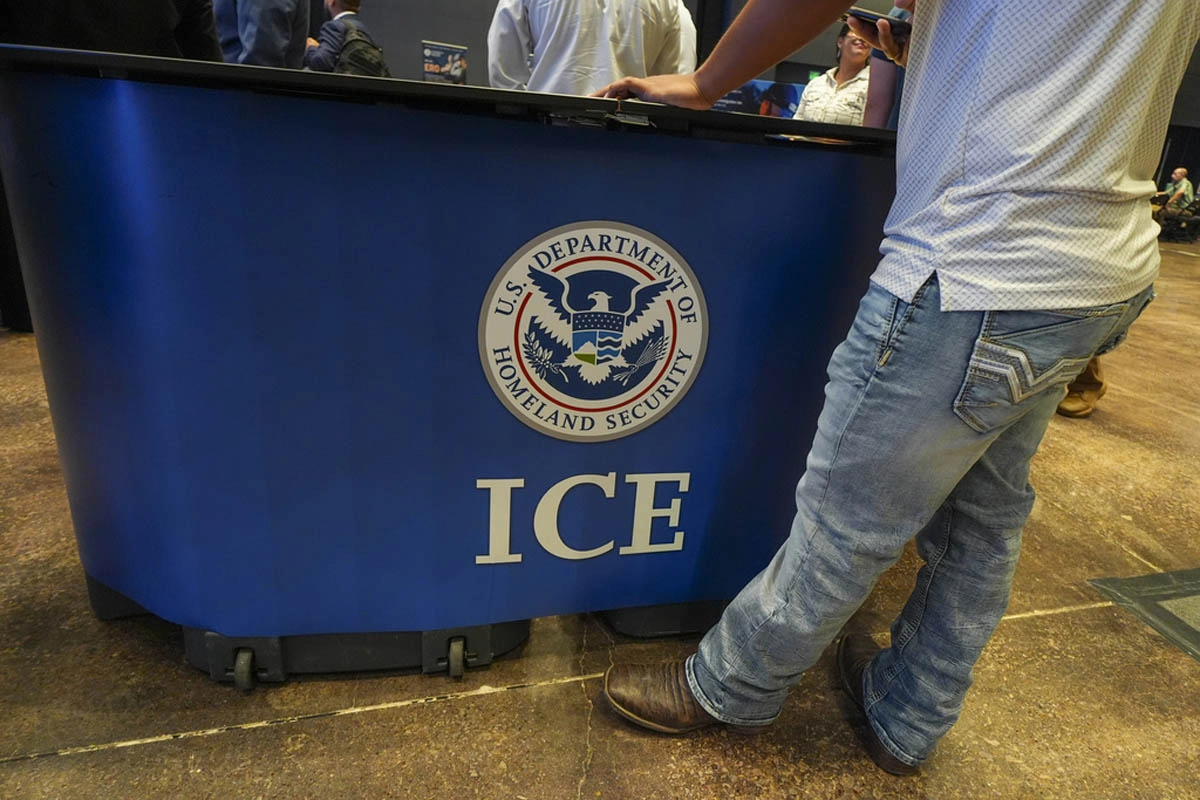 ICE invertir ms de 300 millones en nuevas herramientas para la deportacin