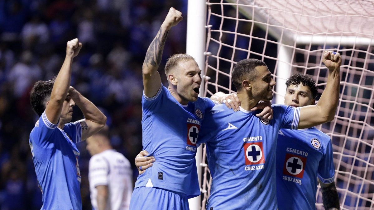 Desde Brasil prepararan una millonaria oferta a Cruz Azul