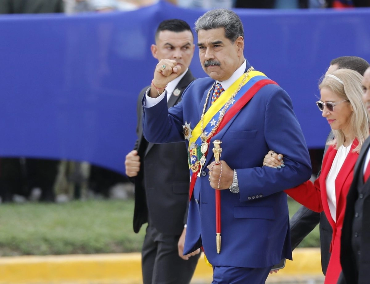 Reportan explosiones en la zona capital de Venezuela CNN y AP
