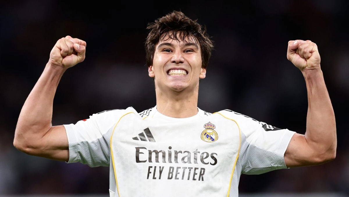 Gonzalo Garca da la victoria al Real Madrid sobre el Betis con un hattrick