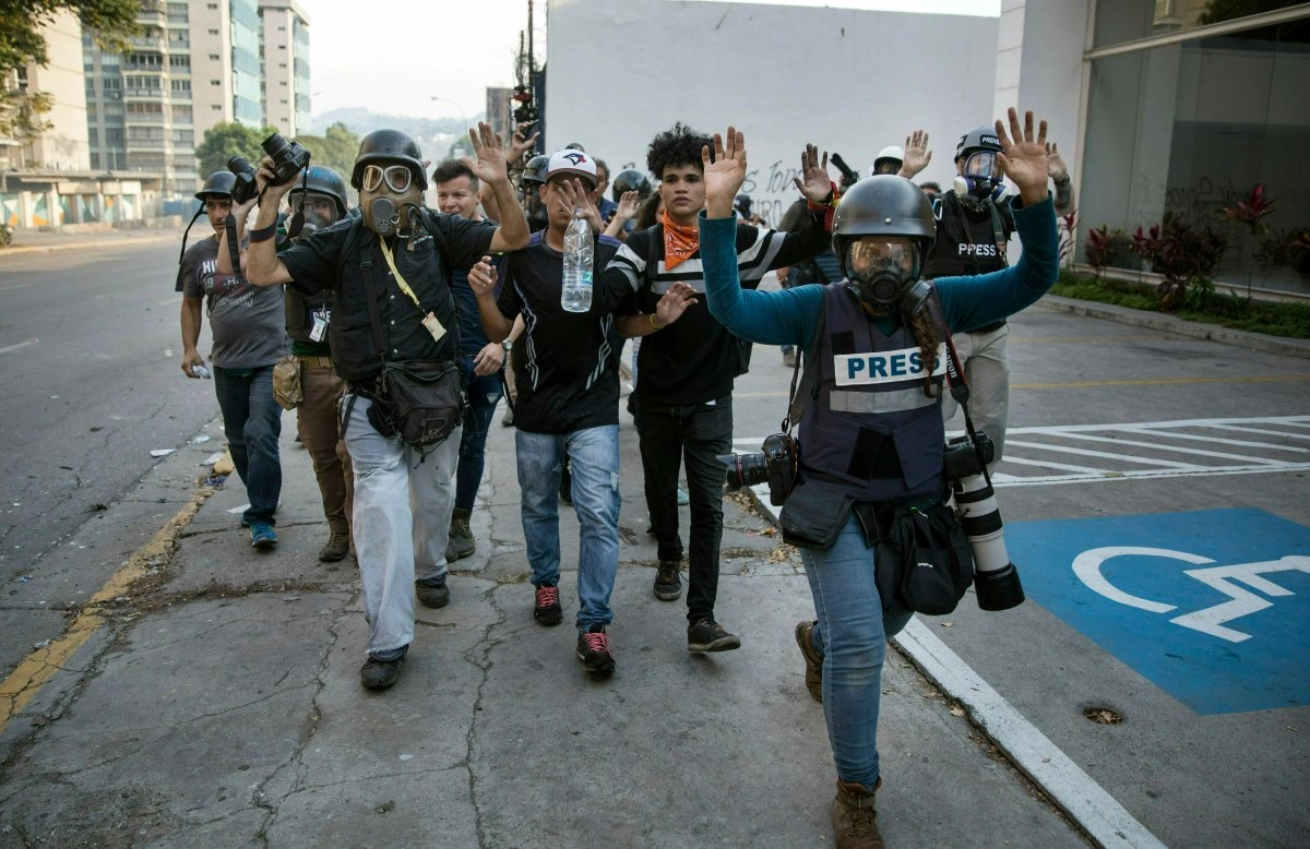 Represin informativa en Venezuela tras la captura de Maduro 14 periodistas detenidos