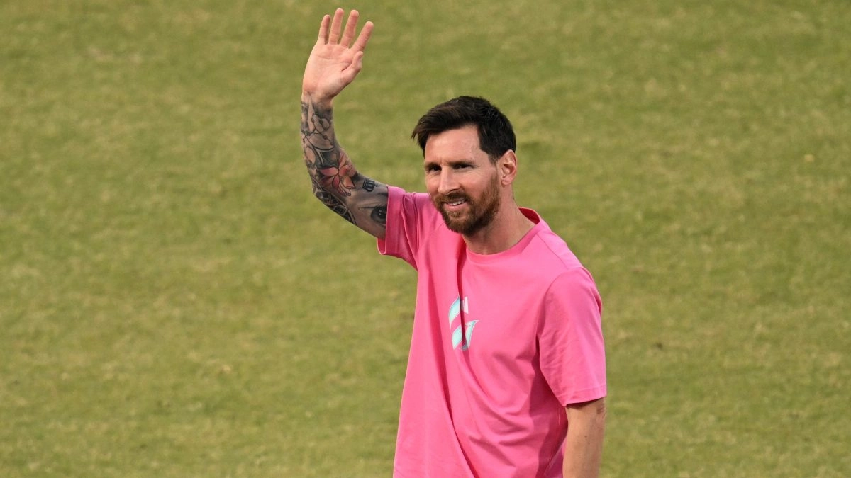 Messi revela y explica por qu se considera 8220ms raro que la mier8221