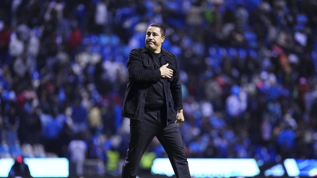 Efran Jurez no se esconde y reconoce que ha fracasado en los Pumas