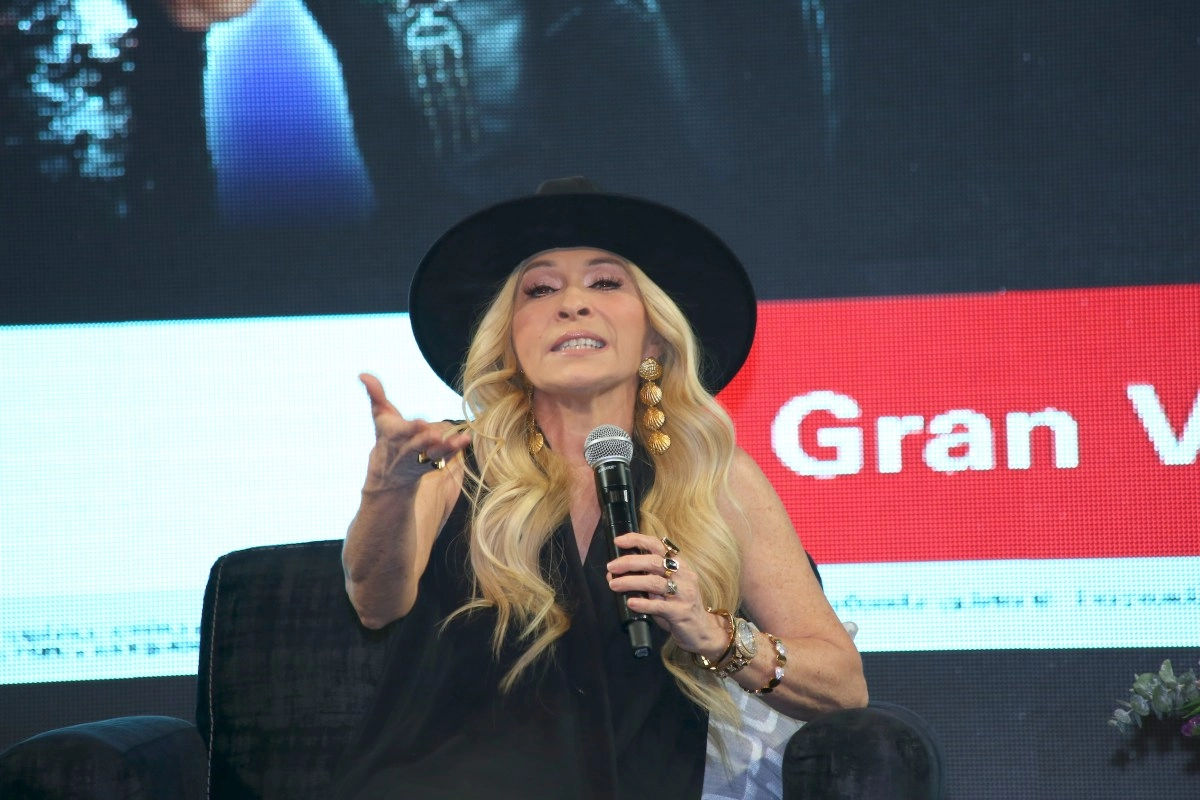 Yuri revela que Netflix rechaz producir un documental de su 8220Icnica Tour8221