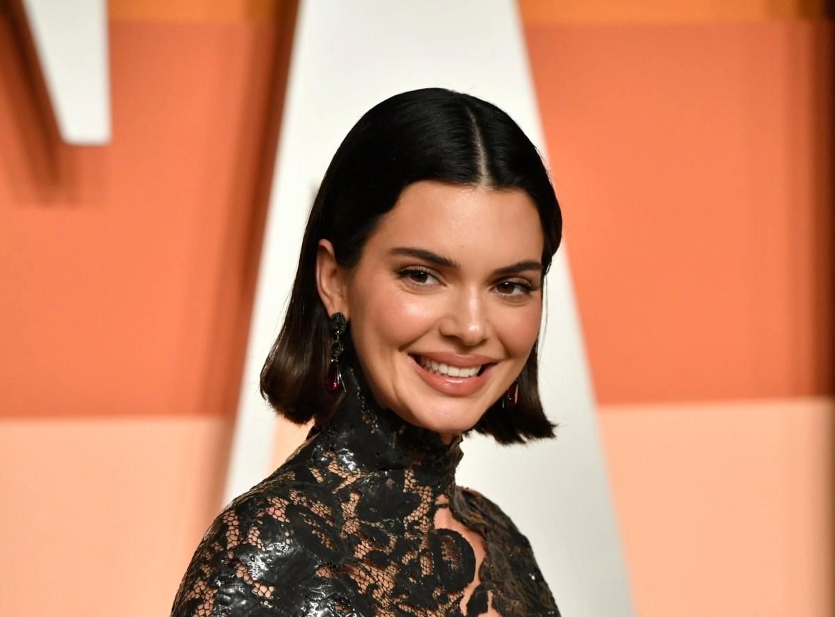 Kendall Jenner insiste en que nunca se ha realizado una ciruga plstica