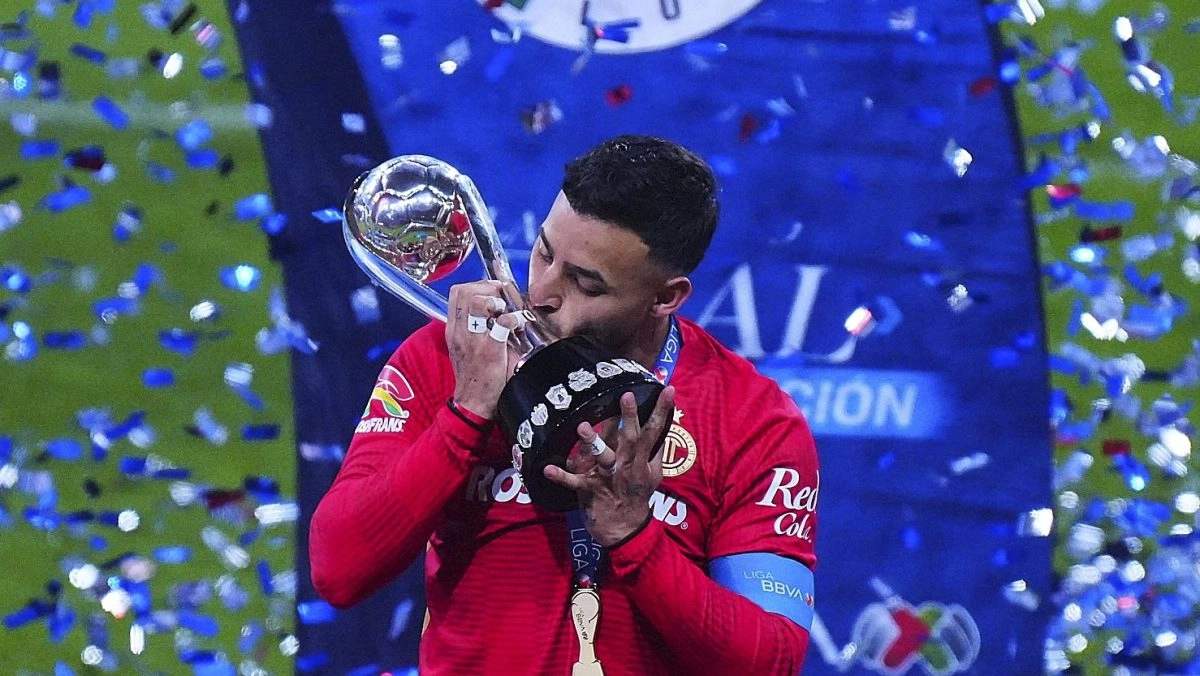 Alexis Vega ser baja con Toluca tras someterse a ciruga artroscpica